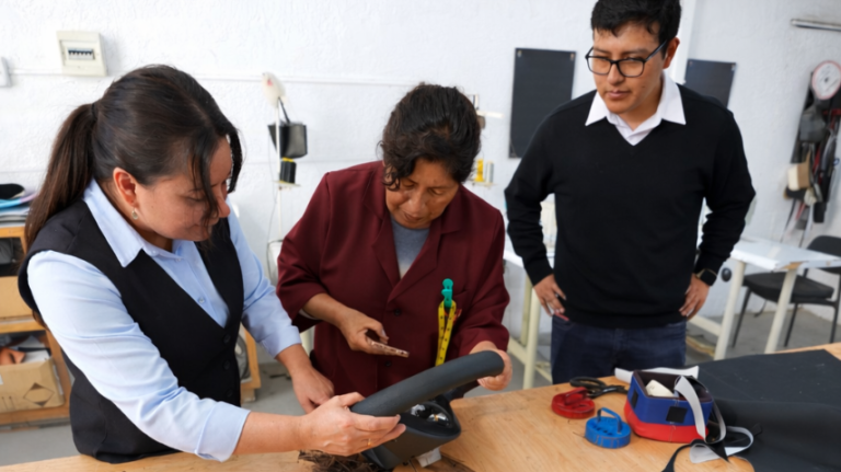 Fabricación de Tapicería Automotriz